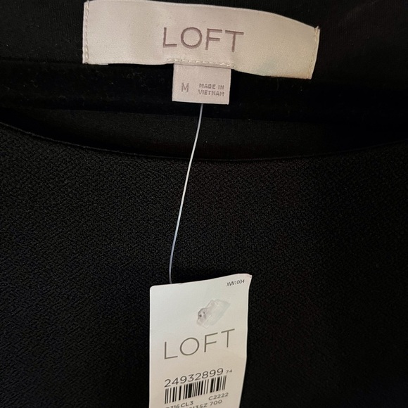 LOFT Sheath dress with shirred sides. NWT. Size M - Picture 5 of 6